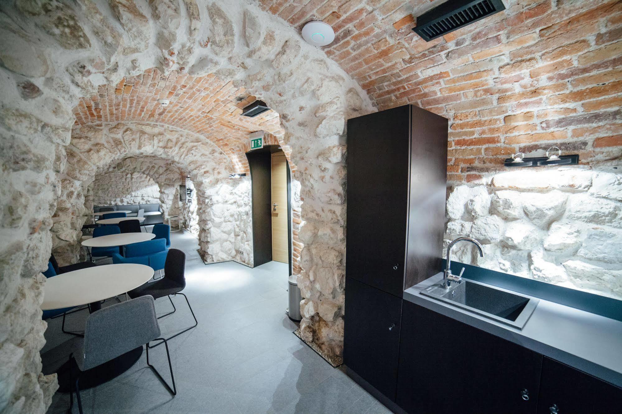 Modern Apartment By Wawel Castle Krakow Ngoại thất bức ảnh